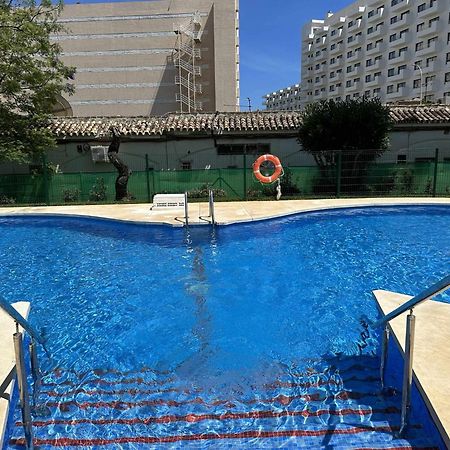 Apartamento La Carihuela A 2 Minutos De La Playa Torremolinos Esterno foto