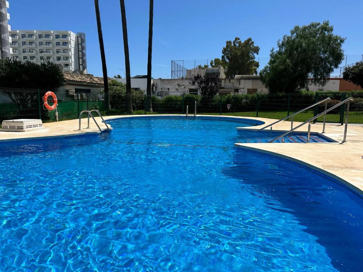 Apartamento La Carihuela A 2 Minutos De La Playa Torremolinos Esterno foto