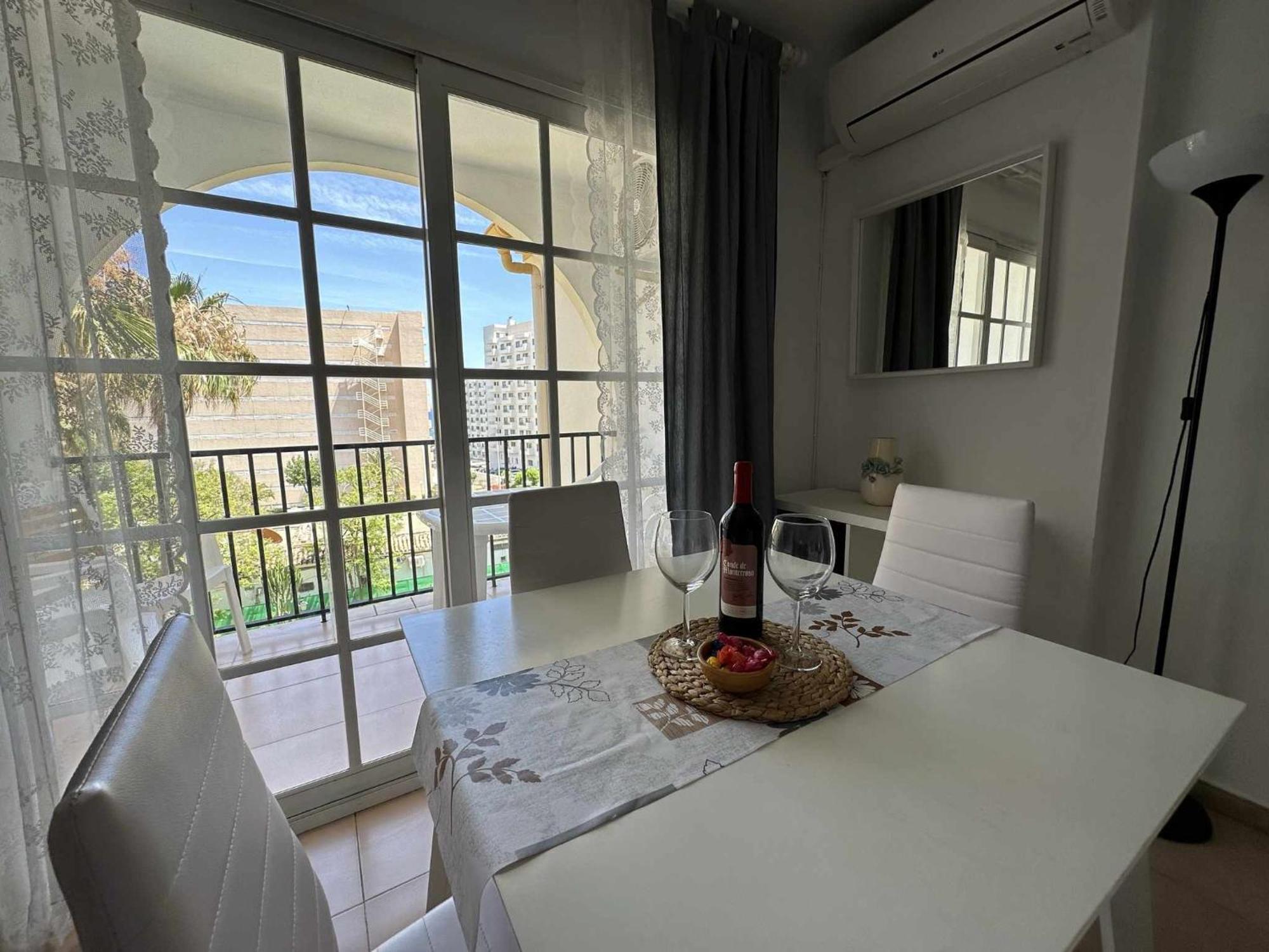 Apartamento La Carihuela A 2 Minutos De La Playa Torremolinos Esterno foto