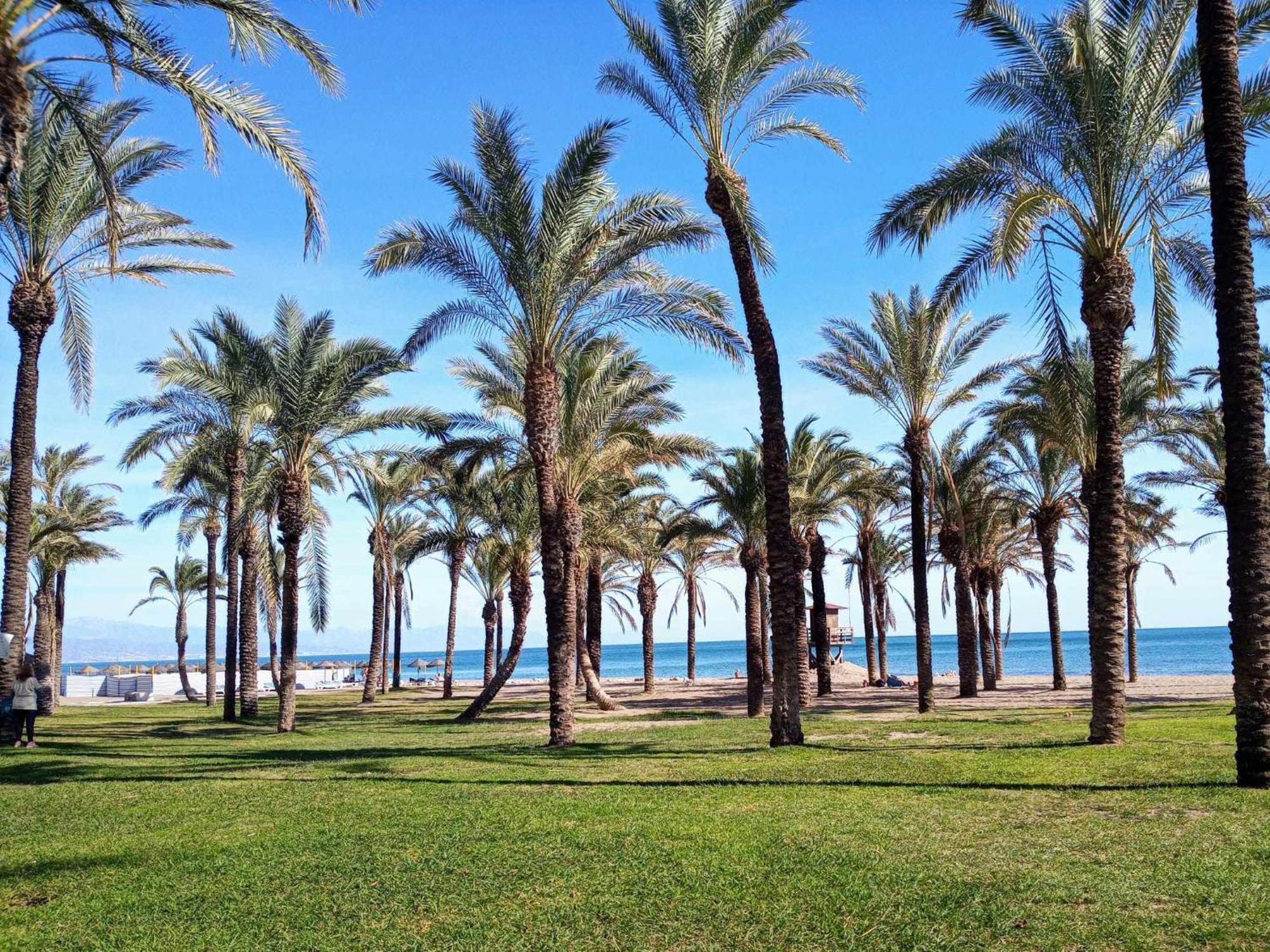 Apartamento La Carihuela A 2 Minutos De La Playa Torremolinos Esterno foto